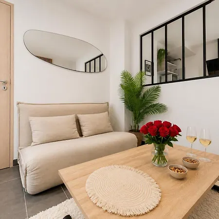 Le Cocon Compiegnois - T2 Centre - Ideal 2p Апартаменты *